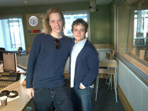 Jamie Cullum chats to Jasper Høiby!